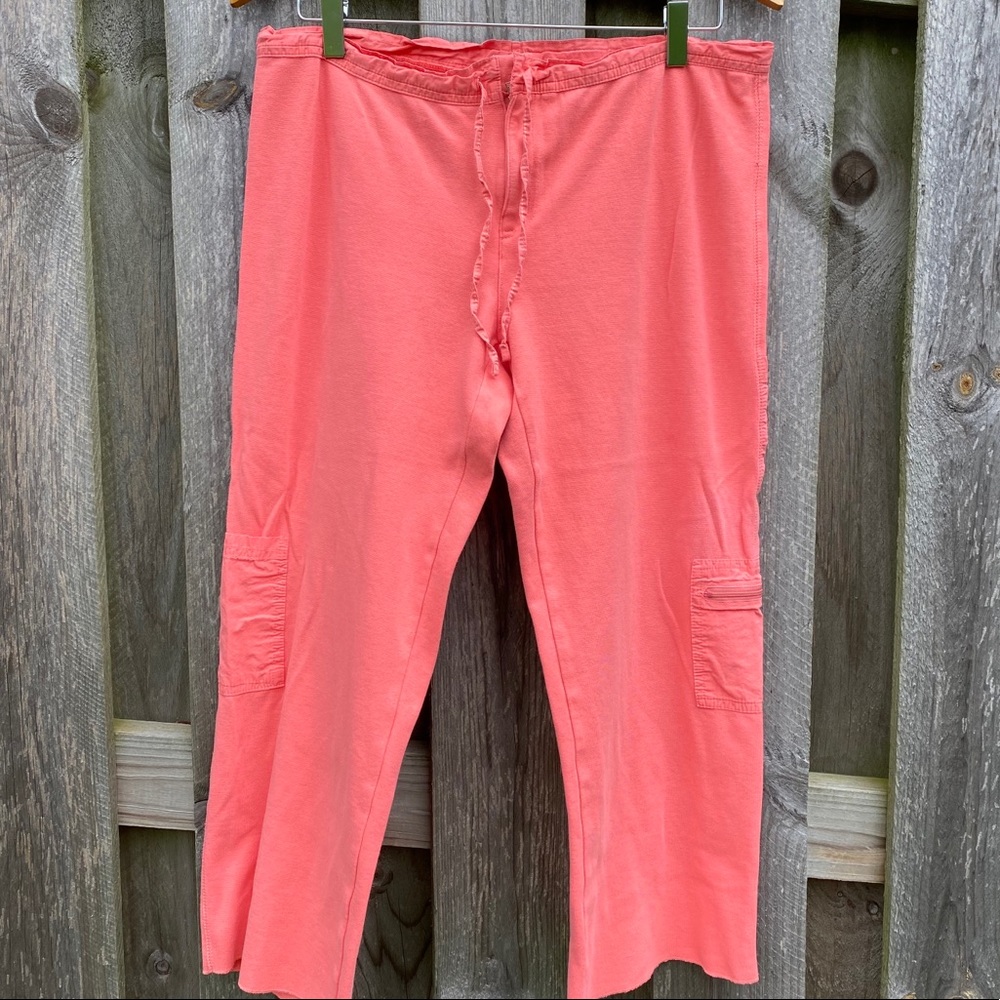 Gap soft knit stretch pocket capris in coral salmon…